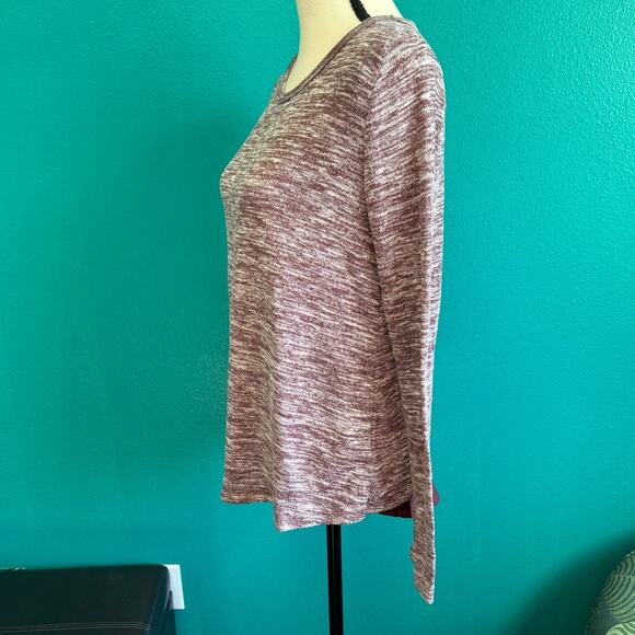 Old Navy Tulip Back Getting Figgy Maroon Pullover Knit Sweater Women's Small - Picture 8 of 10